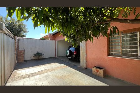 Casa à venda com 150m², 5 quartos e 4 vagas