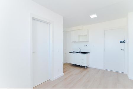 Sala de apartamento para alugar com 2 quartos, 40m² em Centro, Guarulhos