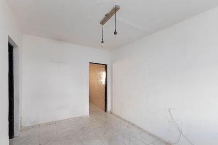 Casa para alugar com 162m², 3 quartos e sem vaga Casa para alugar com 162m², 3 quartos e sem vagaSala