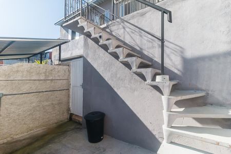 Casa para alugar com 35m², 1 quarto e sem vaga Casa para alugar com 35m², 1 quarto e sem vagaEntrada