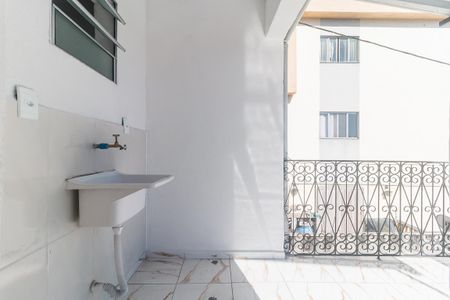 Área de Serviço de casa para alugar com 1 quarto, 35m² em Jardim Cecilia, Mogi das Cruzes