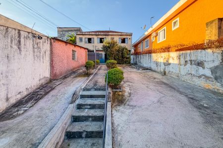 Casa para alugar com 227m², 4 quartos e 6 vagas Casa para alugar com 227m², 4 quartos e 6 vagasÁrea Externa