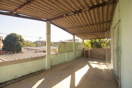 Área externa de casa para alugar com 1 quarto, 80m² em Trindade, São Gonçalo