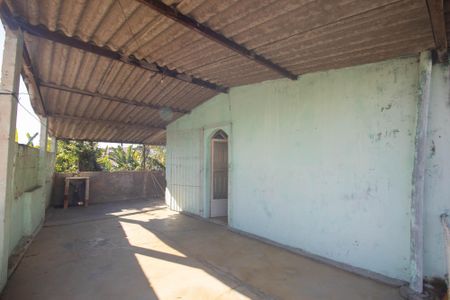 Área externa de casa para alugar com 1 quarto, 80m² em Trindade, São Gonçalo