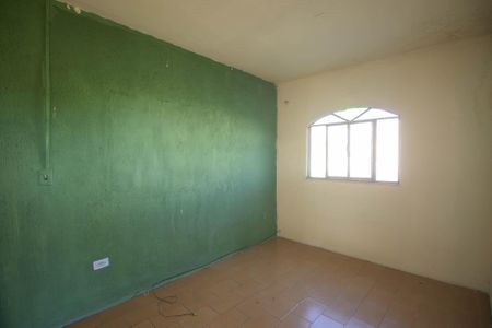 Casa para alugar com 80m², 1 quarto e sem vaga Casa para alugar com 80m², 1 quarto e sem vagaSala