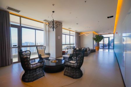 Apartamento à venda com 107m², 3 quartos e 2 vagas Apartamento à venda com 107m², 3 quartos e 2 vagaslounge