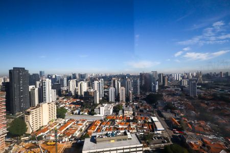 Apartamento à venda com 107m², 3 quartos e 2 vagas Apartamento à venda com 107m², 3 quartos e 2 vagasVista Piscina