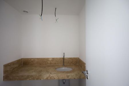 Lavabo de apartamento à venda com 3 quartos, 107m² em Jardim das Acacias, São Paulo