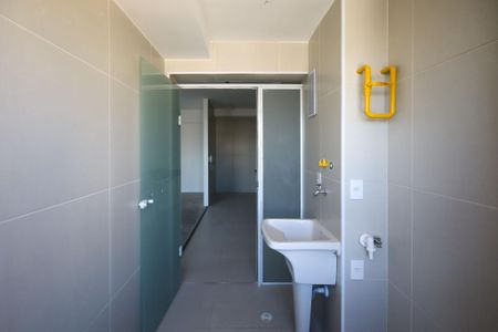 Apartamento à venda com 107m², 3 quartos e 2 vagas Apartamento à venda com 107m², 3 quartos e 2 vagasÁrea de Serviço