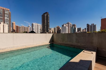 Apartamento à venda com 47m², 1 quarto e 1 vaga Apartamento à venda com 47m², 1 quarto e 1 vagaPiscina