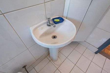 Apartamento para alugar com 90m², 2 quartos e 1 vaga Apartamento para alugar com 90m², 2 quartos e 1 vagaBanheiro