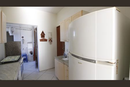 Apartamento para alugar com 75m², 2 quartos e 1 vagaCozinha
