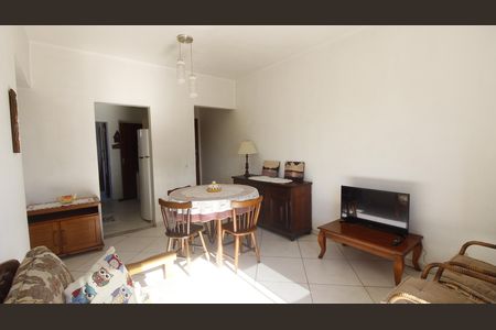 Apartamento para alugar com 75m², 2 quartos e 1 vagaSala