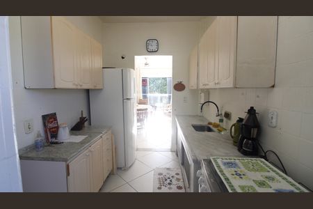 Apartamento para alugar com 75m², 2 quartos e 1 vagaCozinha