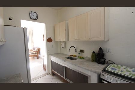 Apartamento para alugar com 75m², 2 quartos e 1 vagaCozinha