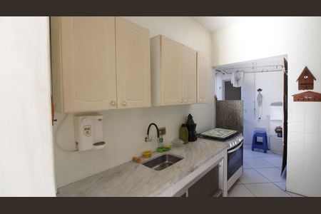 Apartamento para alugar com 75m², 2 quartos e 1 vagaCozinha