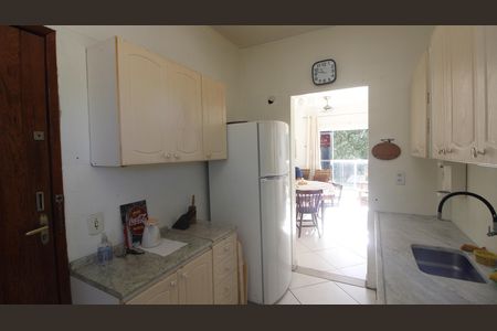 Apartamento para alugar com 75m², 2 quartos e 1 vagaCozinha