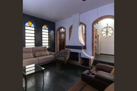 Casa à venda com 3 quartos, 200m² em Parque Jabaquara, São Paulo