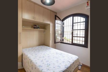 Casa à venda com 3 quartos, 200m² em Parque Jabaquara, São Paulo