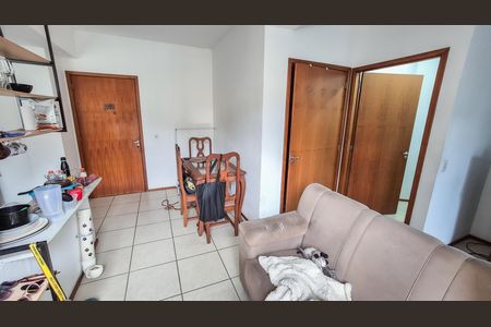 Sala de apartamento à venda com 1 quarto, 50m² em Irajá, Rio de Janeiro