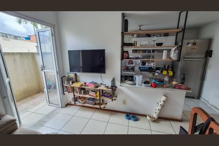 Apartamento à venda com 50m², 1 quarto e 1 vaga Apartamento à venda com 50m², 1 quarto e 1 vagaSala