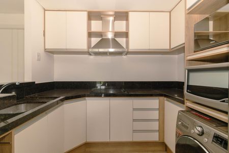 Cozinha de apartamento para alugar com 1 quarto, 45m² em Petrópolis, Porto Alegre
