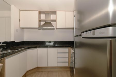 Cozinha de apartamento para alugar com 1 quarto, 45m² em Petrópolis, Porto Alegre