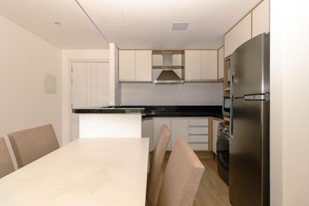 Sala de apartamento para alugar com 1 quarto, 45m² em Petrópolis, Porto Alegre
