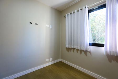 Apartamento para alugar com 126m², 4 quartos e 3 vagas Apartamento para alugar com 126m², 4 quartos e 3 vagasSuíte