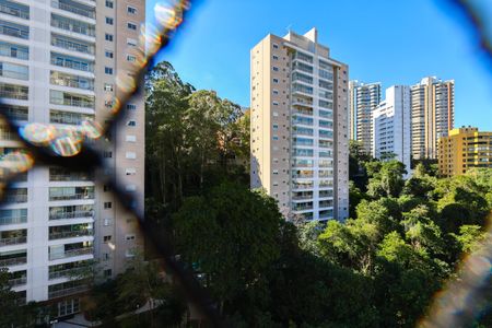Apartamento para alugar com 126m², 4 quartos e 3 vagas Apartamento para alugar com 126m², 4 quartos e 3 vagasVista do Quarto 2
