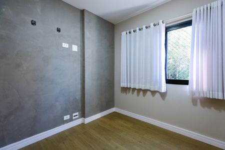 Apartamento para alugar com 126m², 4 quartos e 3 vagas Apartamento para alugar com 126m², 4 quartos e 3 vagasQuarto 2
