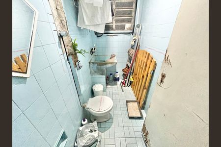 Casa para alugar com 120m², 2 quartos e 1 vaga Casa para alugar com 120m², 2 quartos e 1 vagaBanheiro 2