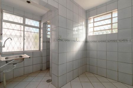 Cozinha de apartamento para alugar com 3 quartos, 68m² em Teresópolis, Porto Alegre