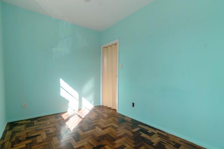 Quarto 3 de apartamento para alugar com 3 quartos, 68m² em Teresópolis, Porto Alegre
