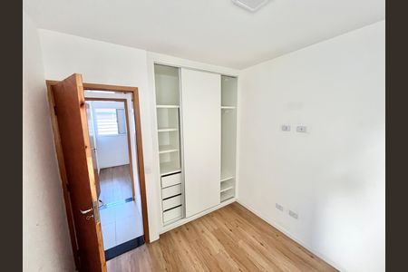 Quarto 2 de apartamento para alugar com 2 quartos, 50m² em Vila Isolina Mazzei, São Paulo