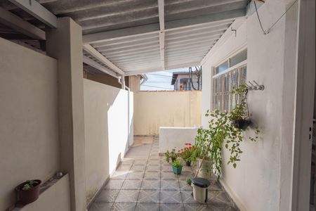 Casa à venda com 128m², 2 quartos e 4 vagas