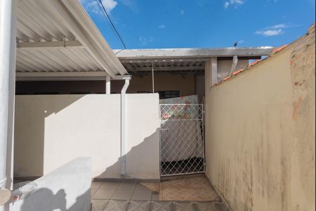 Casa à venda com 128m², 2 quartos e 4 vagas