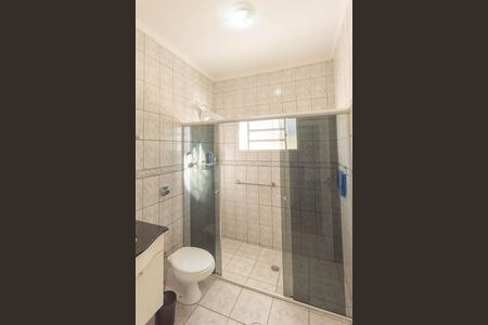 Casa à venda com 128m², 2 quartos e 4 vagas Casa à venda com 128m², 2 quartos e 4 vagasBanheiro