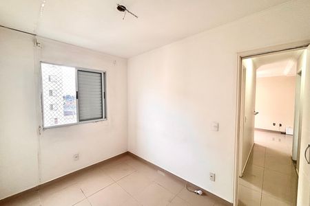 Quarto 2 de apartamento para alugar com 2 quartos, 49m² em Jardim Sao Miguel, Ferraz de Vasconcelos