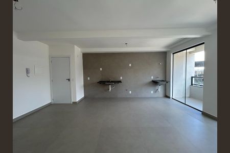 Apartamento à venda com 2 quartos, 61m² em Jardim Industrial, Contagem