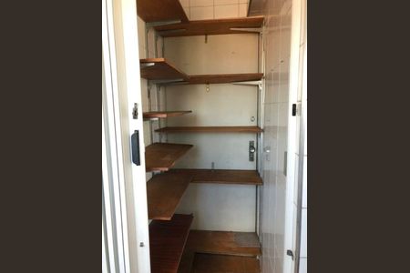 Apartamento à venda com 78m², 2 quartos e 1 vaga