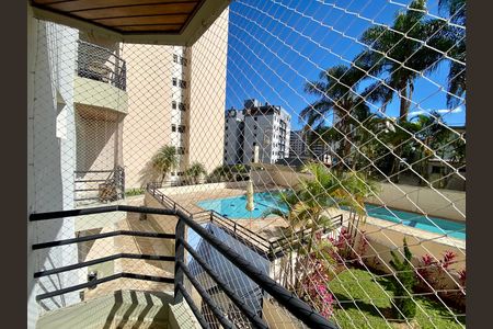 Apartamento para alugar com 54m², 2 quartos e 1 vagaVaranda