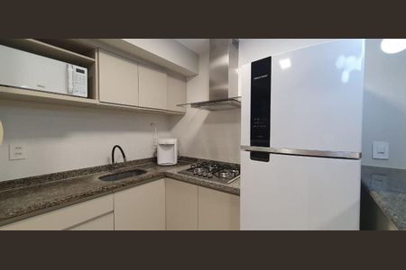 Cozinha de kitnet/studio para alugar com 1 quarto, 49m² em SHCGN 716, Brasília
