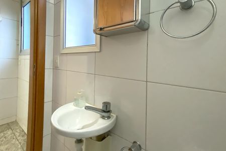 Apartamento para alugar com 95m², 3 quartos e 2 vagas Apartamento para alugar com 95m², 3 quartos e 2 vagasBanheiro de serviço