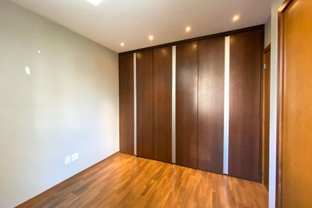 Apartamento para alugar com 95m², 3 quartos e 2 vagas Apartamento para alugar com 95m², 3 quartos e 2 vagasSuite 1