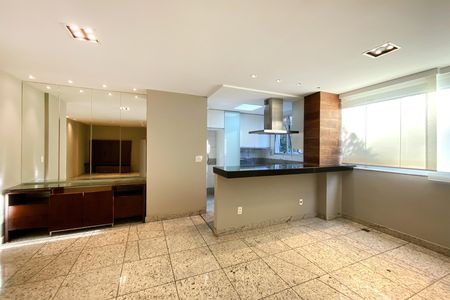 Apartamento para alugar com 95m², 3 quartos e 2 vagas Apartamento para alugar com 95m², 3 quartos e 2 vagasSala de Jantar