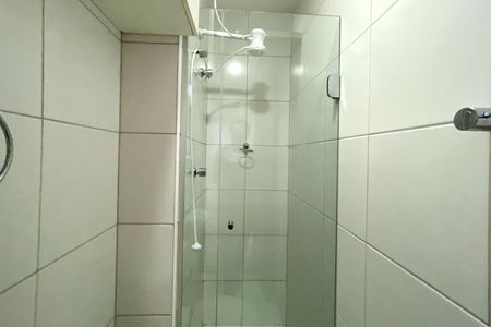 Apartamento para alugar com 95m², 3 quartos e 2 vagas Apartamento para alugar com 95m², 3 quartos e 2 vagasBanheiro de serviço