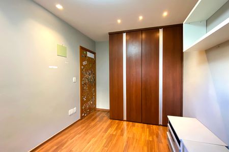 Apartamento para alugar com 95m², 3 quartos e 2 vagas Apartamento para alugar com 95m², 3 quartos e 2 vagasQuarto 2