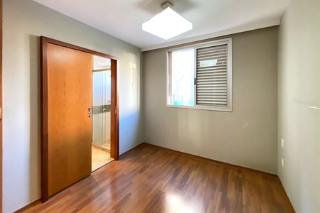 Apartamento para alugar com 95m², 3 quartos e 2 vagas Apartamento para alugar com 95m², 3 quartos e 2 vagasSuite 1