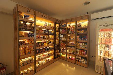 Área comum - Mercado de apartamento para alugar com 1 quarto, 41m² em Vila Mariana, São Paulo